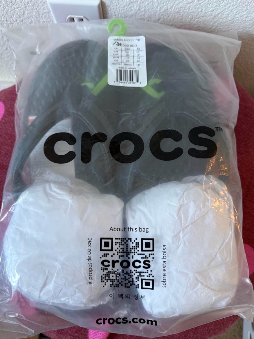 Crocs Yukon Sport II Flip Flops Black Men’s 11 Women’s 13 New in Bag